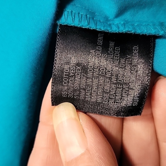 Worthington Woman Size 3X, Bright Teal Blue Button Down Shirt - Picture 8 of 8